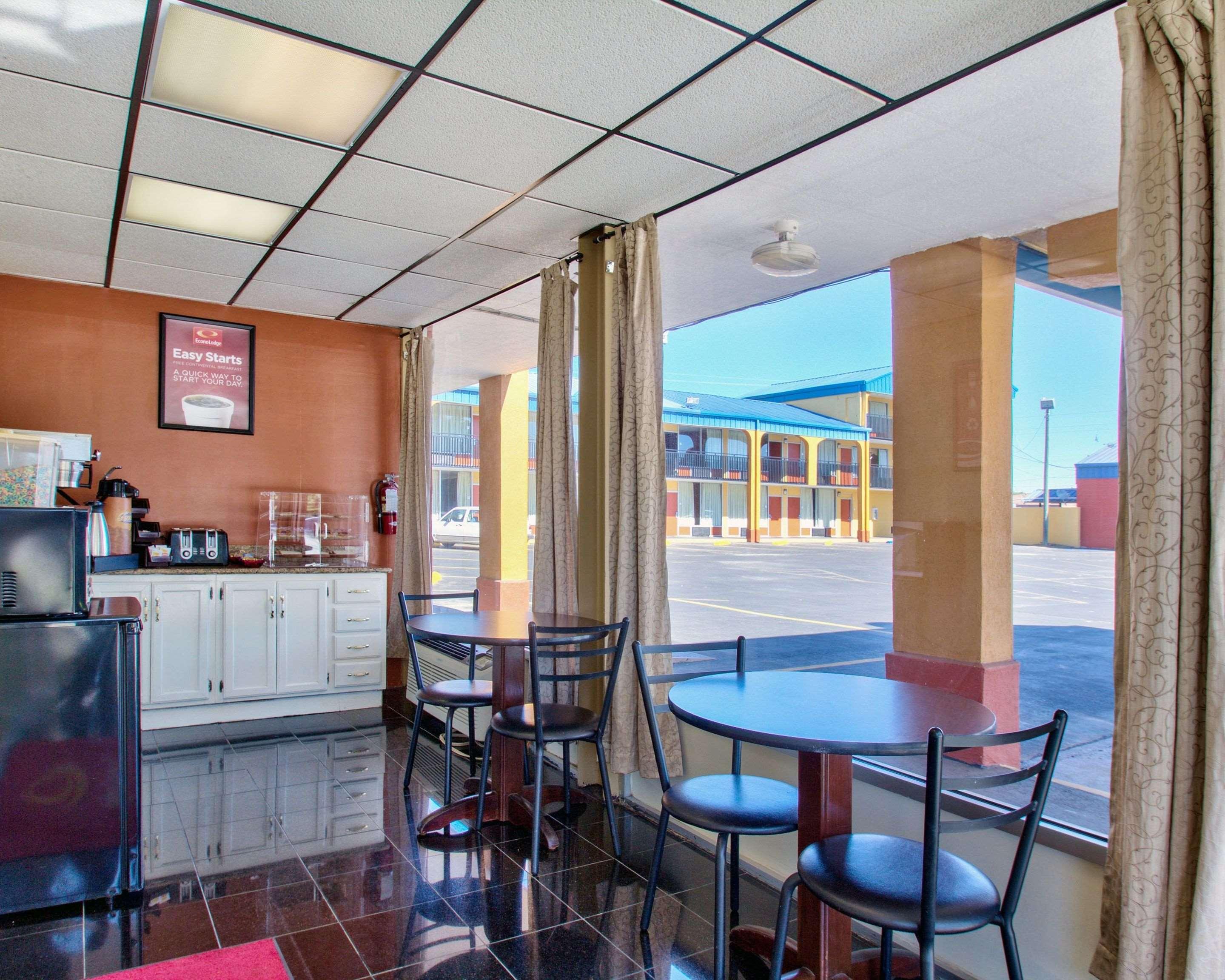 Econo Lodge Donalsonville Bagian luar foto