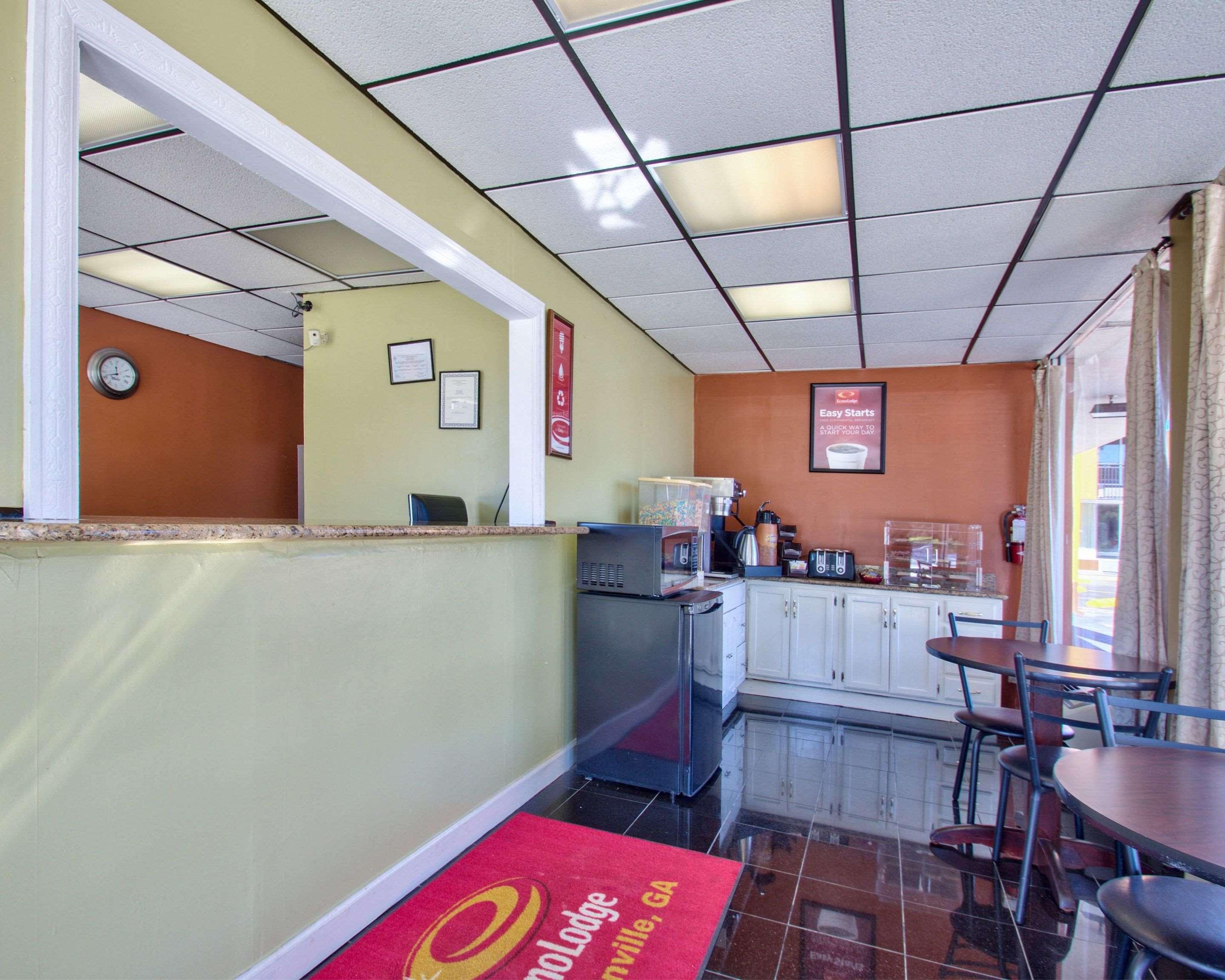 Econo Lodge Donalsonville Bagian luar foto